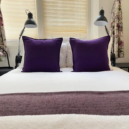 Lejlighed Located Two Bedroom