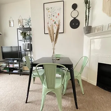 Located Two Bedroom Apartment *