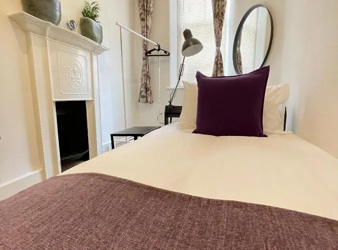 Lejlighed Located Two Bedroom