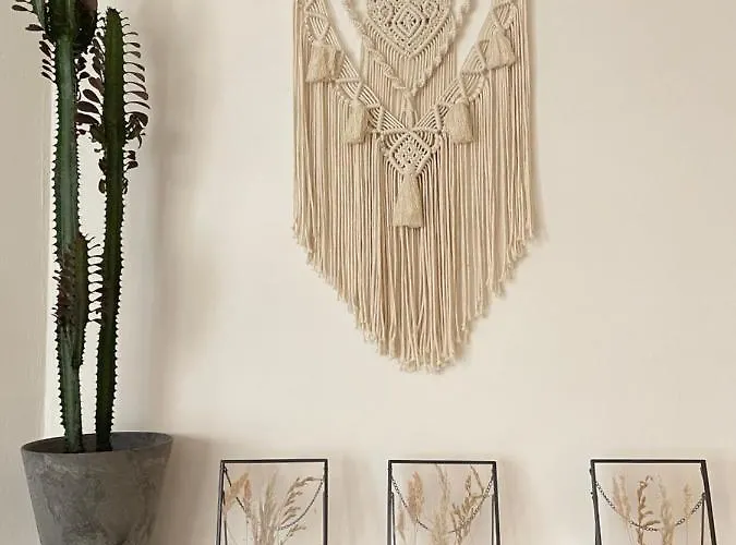 Located Two Bedroom 公寓 布里斯托