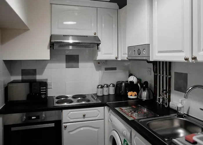 Апартаменти Located Two Bedroom